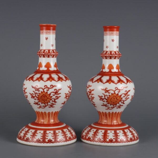 passionflower-patterned nectar bottles made in the Yongzheng period of the Qing Dynasty