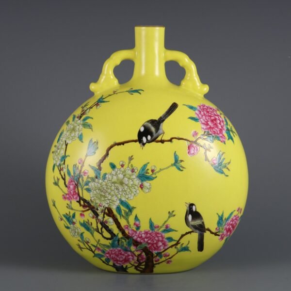 Qing Dynasty Yongzheng Period Lemon Yellow Ground Famille Rose Flower and Bird Pattern Moon Vase