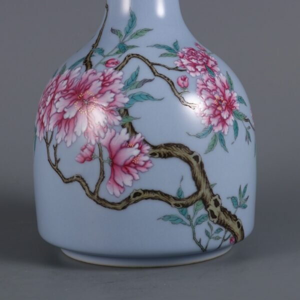 Qing Dynasty Qianlong period Tianqing glaze and powder peony poem bell vase - Image 5