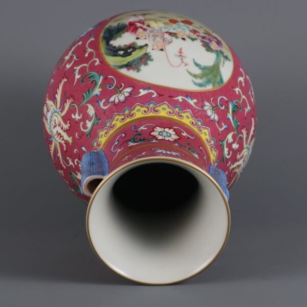 Qing Dynasty Qianlong Period Rouge Red Ground Carved Flower Opening Pastel Baby - Image 3