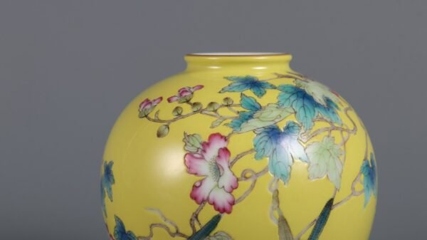 loofah pattern, made in the Yongzheng period of the Qing Dynasty - Image 5