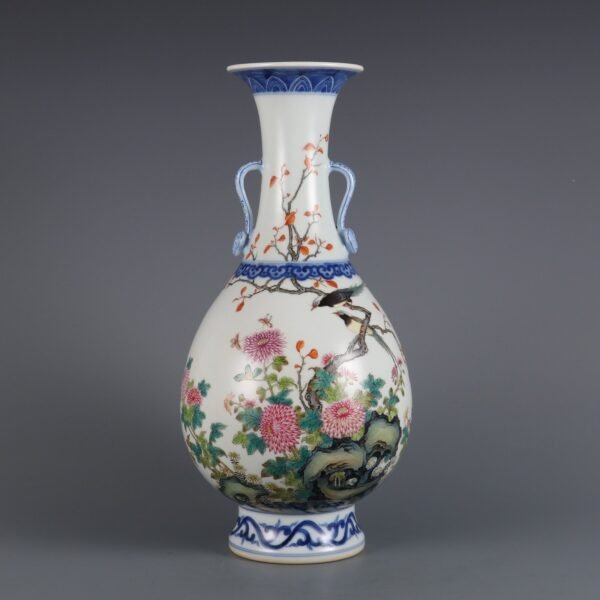 blue and white with pink and white flower and bird pattern Ruyi ear appreciation vase