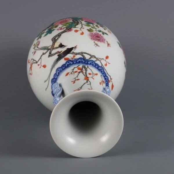 blue and white with pink and white flower and bird pattern Ruyi ear appreciation vase - Image 7