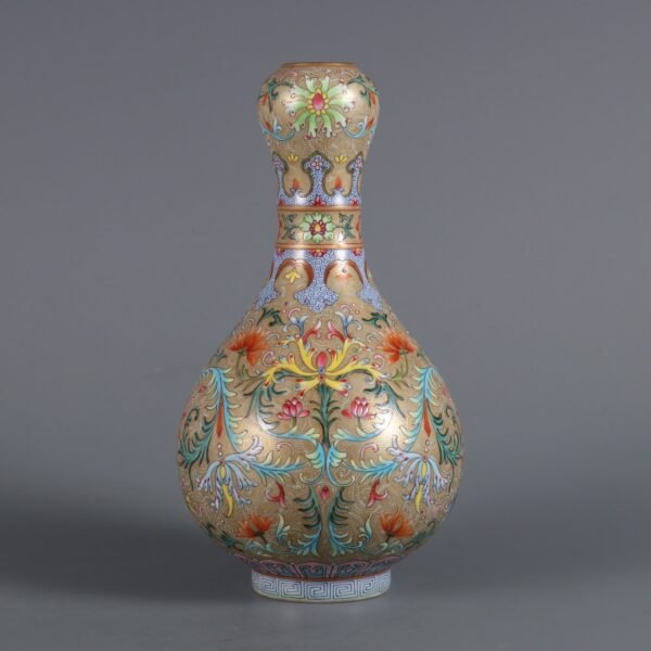 Qing Dynasty Qianlong period foreign color passionflower pattern gold phoenix tail grass garlic - Image 2