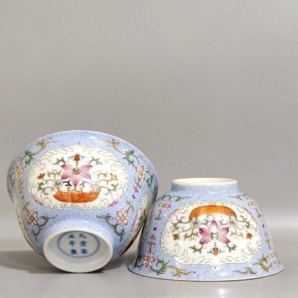 Qing Dynasty Yongzheng Phoenix Grass Window Flower Bowl - Image 8