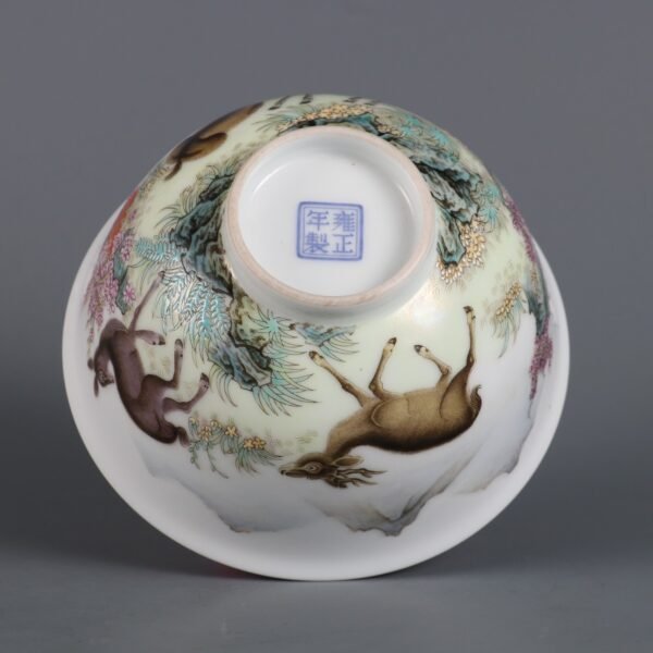 Qing Yongzheng period enameled bowl with deer cry - Image 8