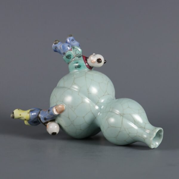 Qing Yongzheng Period Brother Glaze Modeling and Colored Boy Bringing Blessings Gourd Bottle - Image 7