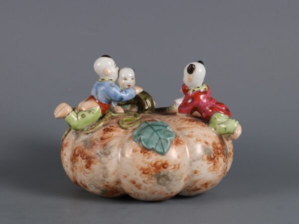 Qing Yongzheng Period Stone Glaze and Colored Boy Playing with Pumpkin Ornament - Image 2