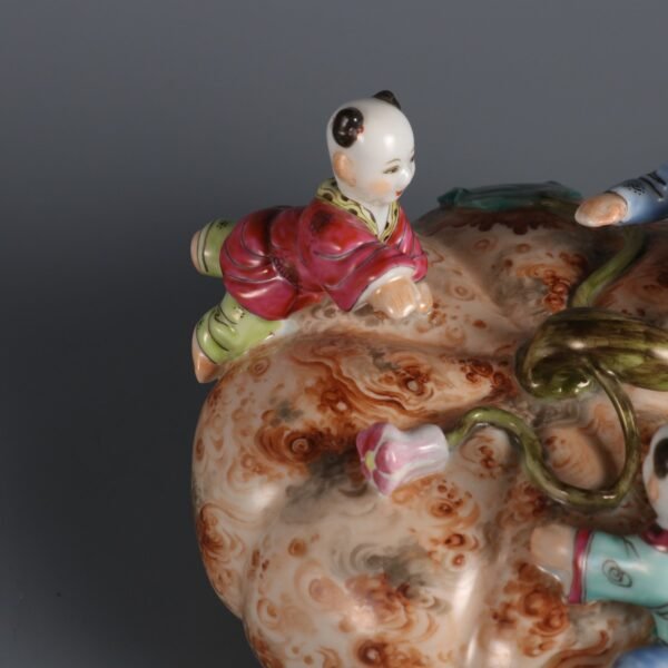 Qing Yongzheng Period Stone Glaze and Colored Boy Playing with Pumpkin Ornament - Image 5