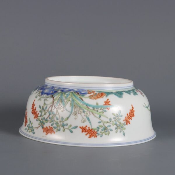 Qing Jiaqing Period (Caihuatang) Pink orchid-patterned bowl - Image 5