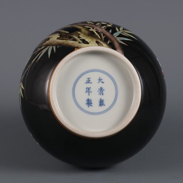 pattern double animal ears garlic vase made in the Yongzheng period of the Qing Dynasty - Image 7