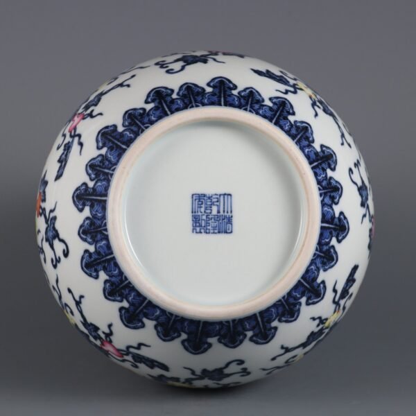 Qing Dynasty Qianlong period blue and white with pink enamel Fulu pattern gourd bottle - Image 8