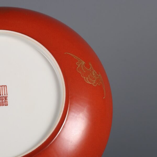 Qing Dynasty Qianlong Period Coral Red Background Gold-painted Cloud Blessing Pattern - Image 8