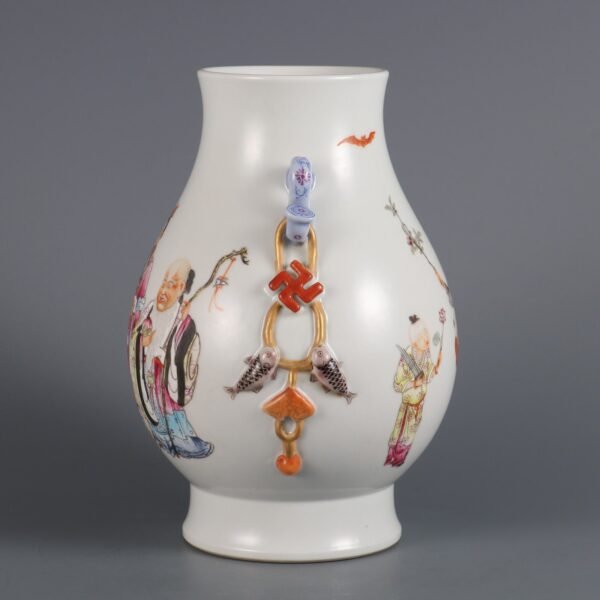 Qing Dynasty Qianlong period pink enamel Fu Lu Shou Ruyi ear vase - Image 4