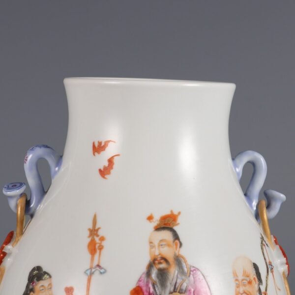Qing Dynasty Qianlong period pink enamel Fu Lu Shou Ruyi ear vase - Image 5