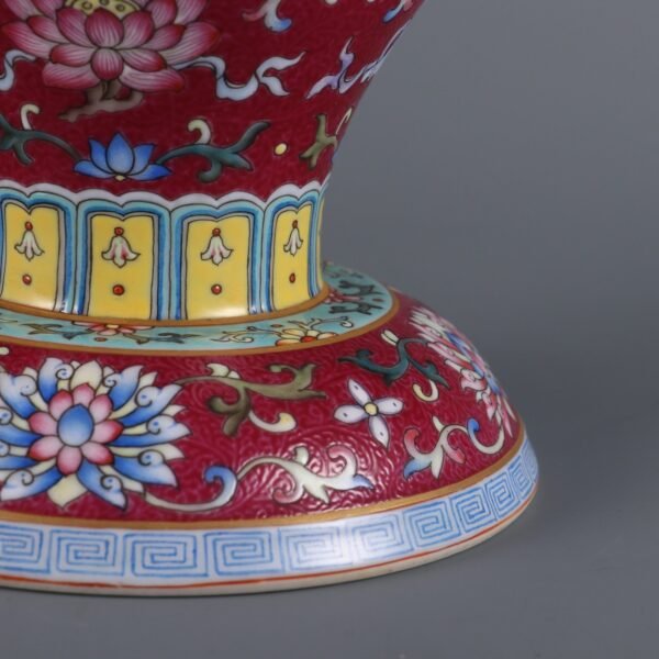 eight-treasure-patterned nectar bottles, made in the Yongzheng period of the Qing Dynasty - Image 3