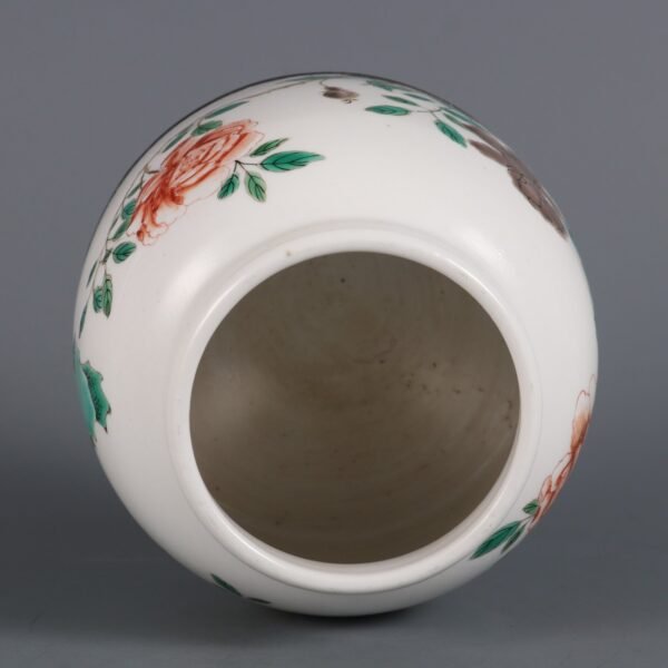 pattern horseshoe washbasin made in the Kangxi period of the Qing Dynasty - Image 8