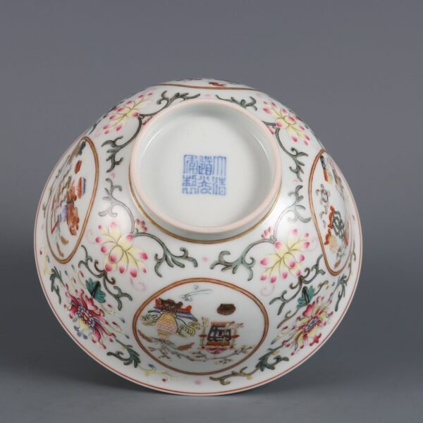 Qing Daoguang Period Famille Rose Passionflower Pattern Opening Five Grains Bowl - Image 9