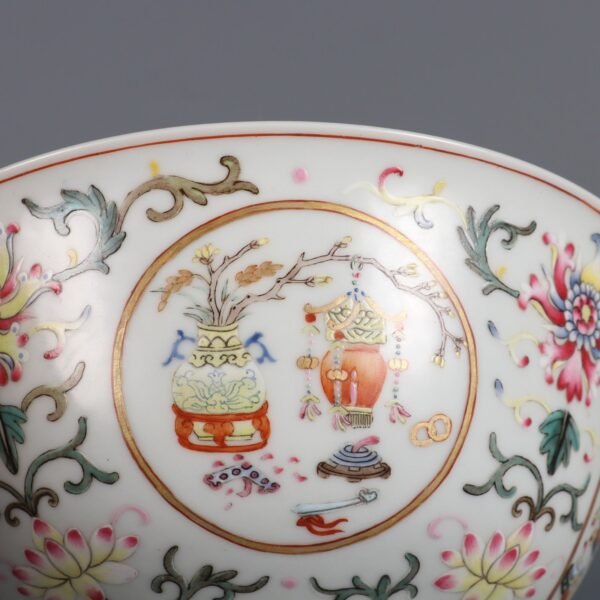 Qing Daoguang Period Famille Rose Passionflower Pattern Opening Five Grains Bowl - Image 6