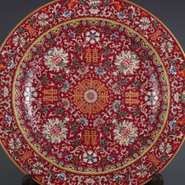 A large plate with a folded rim and rouge-red ground, enamel passionflower and gold-painted - Image 8