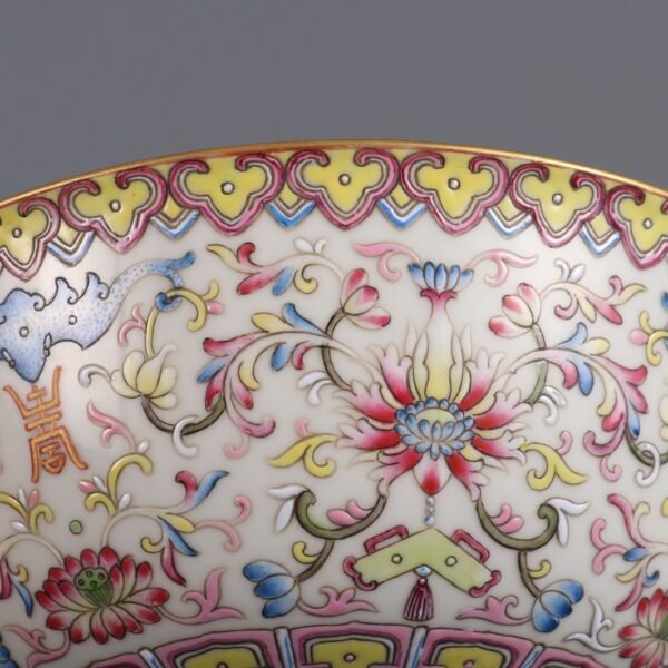 Qing Tongzhi Period Famille Rose Passionflower Longevity Pattern Palace Bowl - Image 5