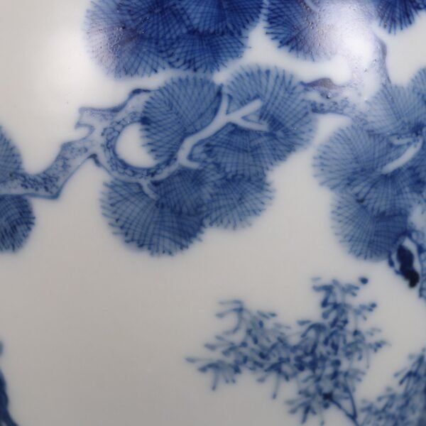 Qing Dynasty Yongzheng Period Blue and White Pine and Deer Guanyin Vase - Image 4