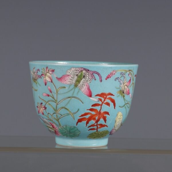 Qing Jiaqing Period Turquoise Green Ground Pastel Butterfly Love Flower Host Cup - Image 4