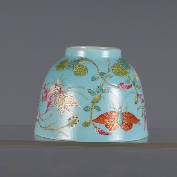 Qing Jiaqing Period Turquoise Green Ground Pastel Butterfly Love Flower Host Cup - Image 8
