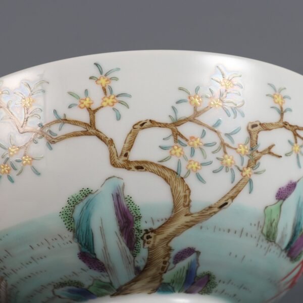 Qing Dynasty Qianlong period Famille rose laurel bowl - Image 5