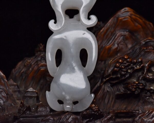 Hetian Jade Hero - Image 3