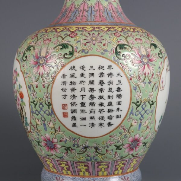 Qing Dynasty Qianlong period green ground famille rose passionflower flower pattern - Image 7