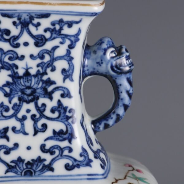 Qing Dynasty Qianlong period blue and white with pink and white flower and bird pattern - Image 6