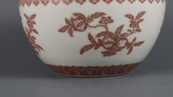 red melon and fruit pattern, made in the Qianlong period of the Qing Dynasty - Image 4
