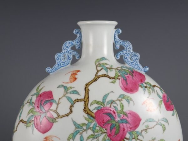 Qing Dynasty Qianlong period powder enamel Fushan Shouhai poem double-ear flat bottle - Image 6