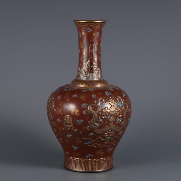 Qing Dynasty Qianlong Period Ancient Bronze Glaze Carved Red Dragon Holding Blessing Gold-painted - Image 5
