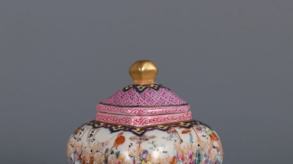 hundred children in pastel colors made in the Qianlong period of the Qing Dynasty - Image 7