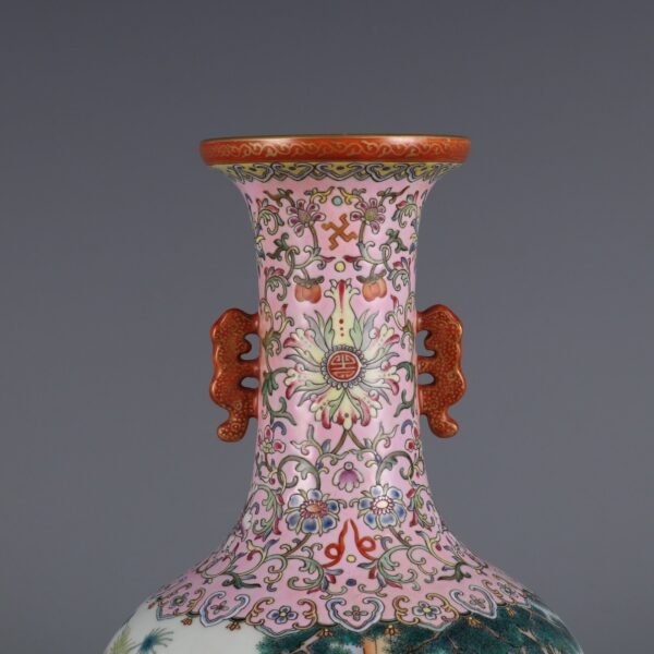 Qing Dynasty Jiaqing period pink enamel children play courtyard double ear vase - Image 7