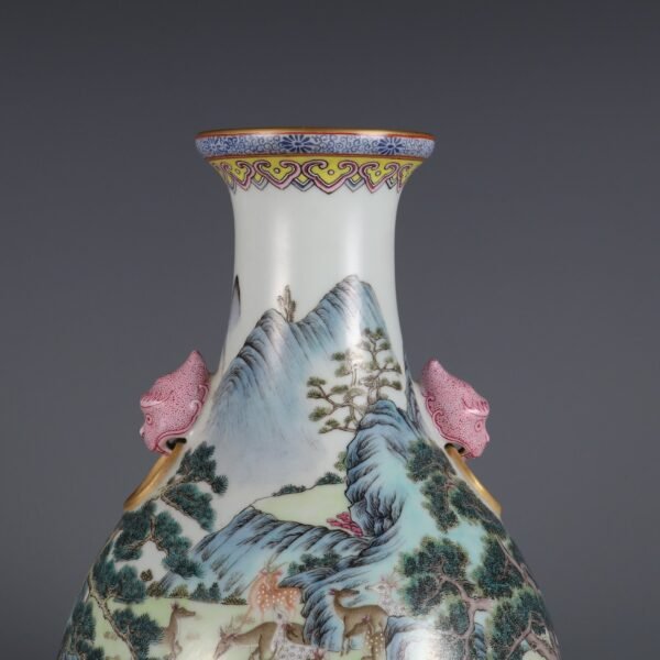 Qing Dynasty Qianlong period pink enamel deer pattern animal ear vase - Image 2