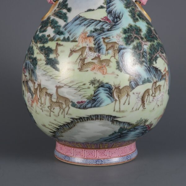 Qing Dynasty Qianlong period pink enamel deer pattern animal ear vase - Image 3