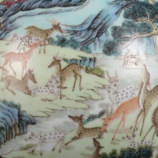 Qing Dynasty Qianlong period pink enamel deer pattern animal ear vase - Image 4