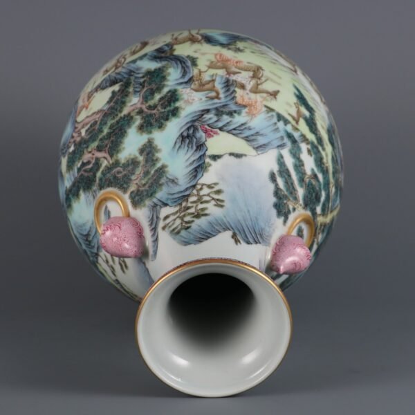 Qing Dynasty Qianlong period pink enamel deer pattern animal ear vase - Image 5