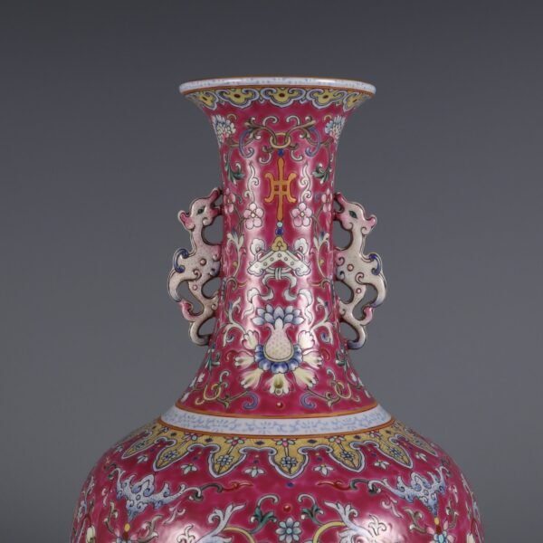Qing Dynasty Qianlong period rouge red ground pink enamel Kuifeng pattern double handle - Image 3