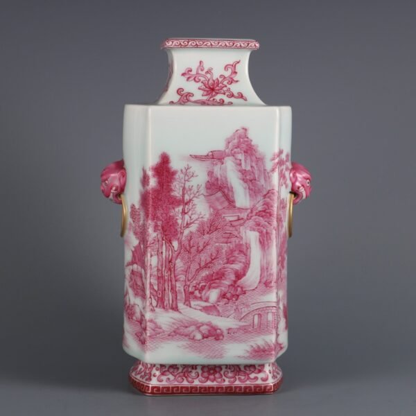 figure story square vase made in the Qianlong period of the Qing Dynasty