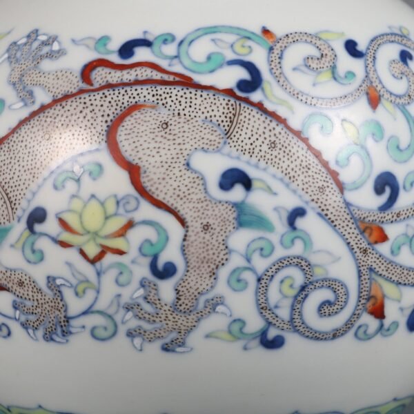 dragon gourd vase made in the Qianlong period of the Qing Dynasty - Image 7