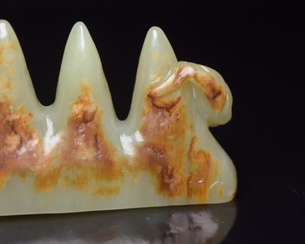 Hetian jade pen holder - Image 6