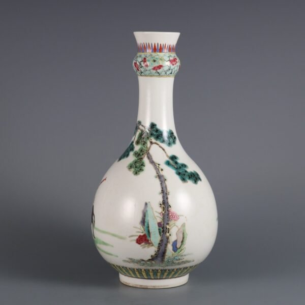 Qing Dynasty Yongzheng Period Famille Rose Eight Immortals Garlic Vase - Image 2