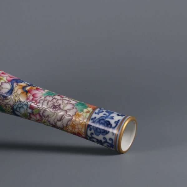 Qing Yongzheng blue and white with pink enamel flower pattern vase - Image 8