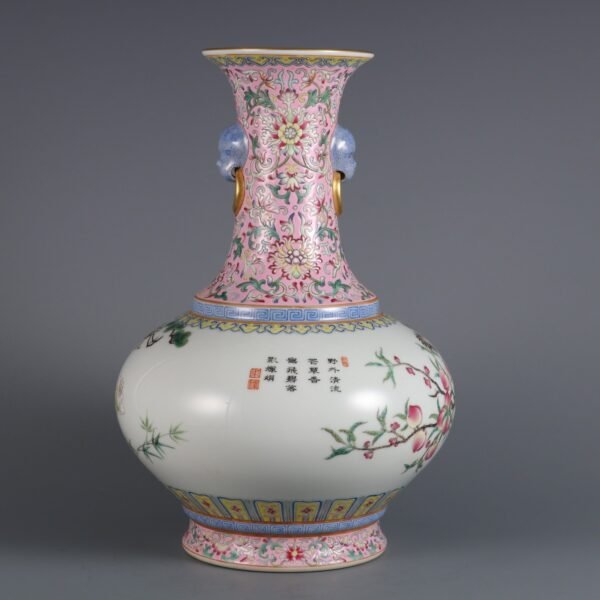 Qing Dynasty Qianlong period pink enamel flower and bird poem animal ear appreciation vase - Image 7