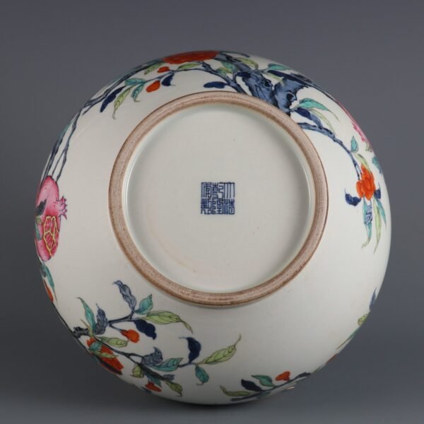 Qing Dynasty Qianlong period blue and white with pink enamel pomegranate pattern - Image 7