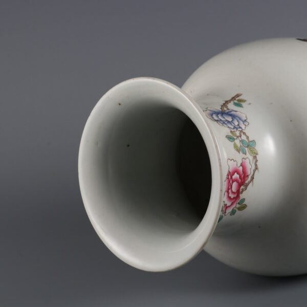 Qing Yongzheng Period Famille Rose Twelve Musical Instruments Guanyin Vase - Image 6